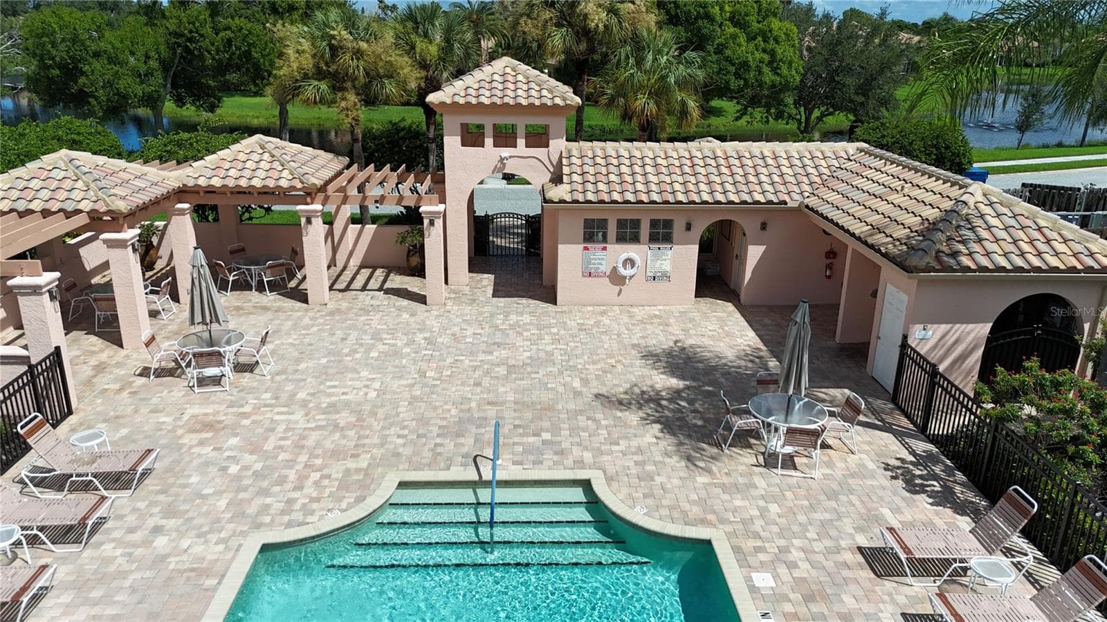 Single Family Residence at 3761 AMAPOLA LN, SARASOTA, photo 31 of 33