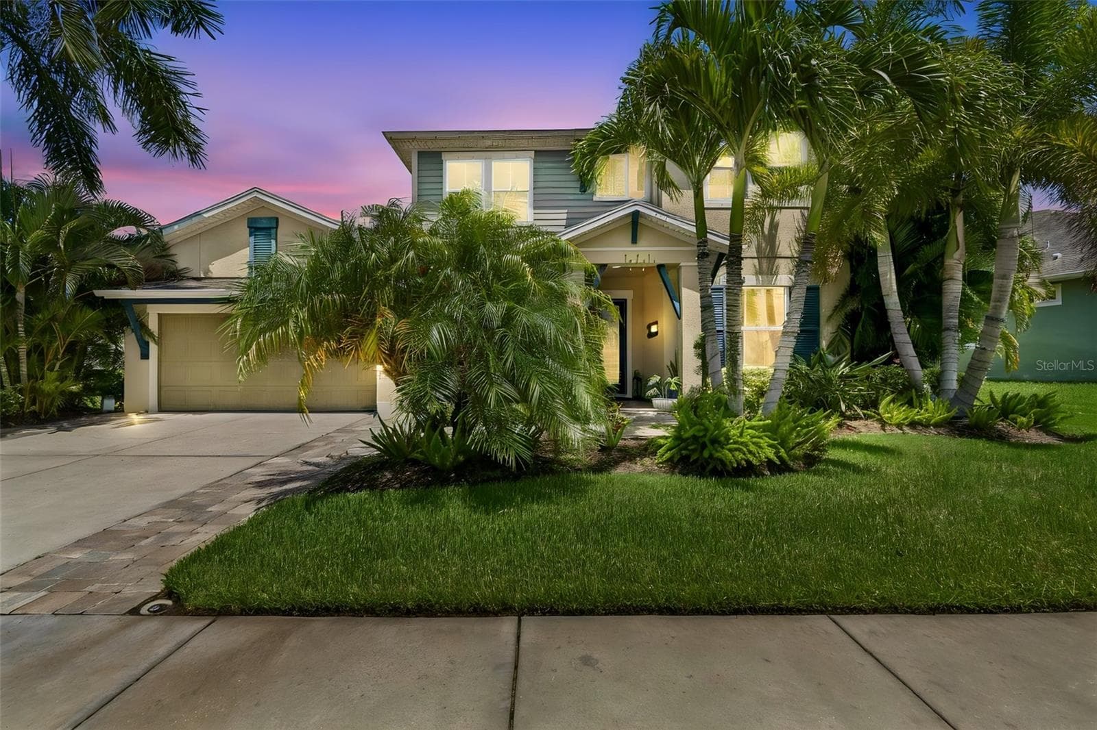 Single Family Residence at 6323 HAVENSPORT DR, APOLLO BEACH, photo 2 of 95