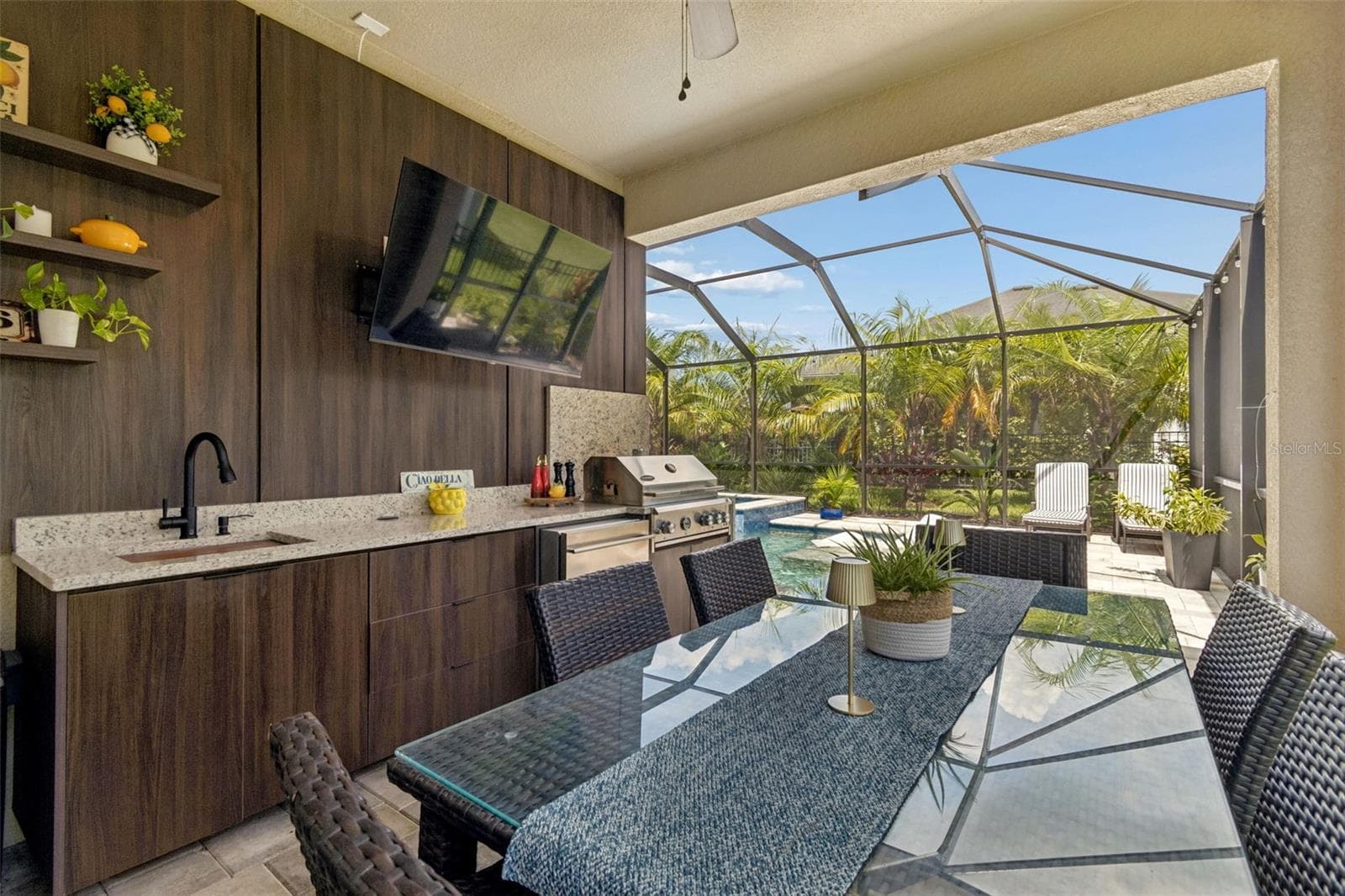 Single Family Residence at 6323 HAVENSPORT DR, APOLLO BEACH, photo 12 of 95