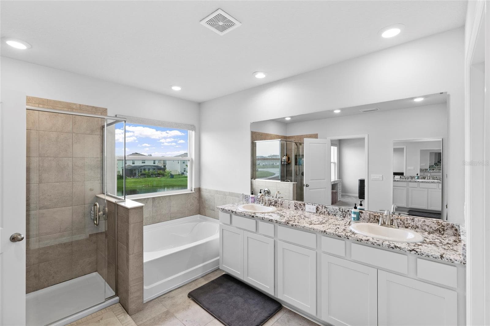 Single Family Residence at 4410 DUSKY DAWN LN, PALMETTO, photo 31 of 52