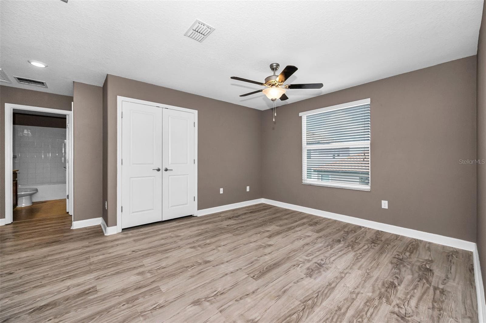 Single Family Residence at 11923 CINNAMON FERN DR, RIVERVIEW, photo 37 of 83