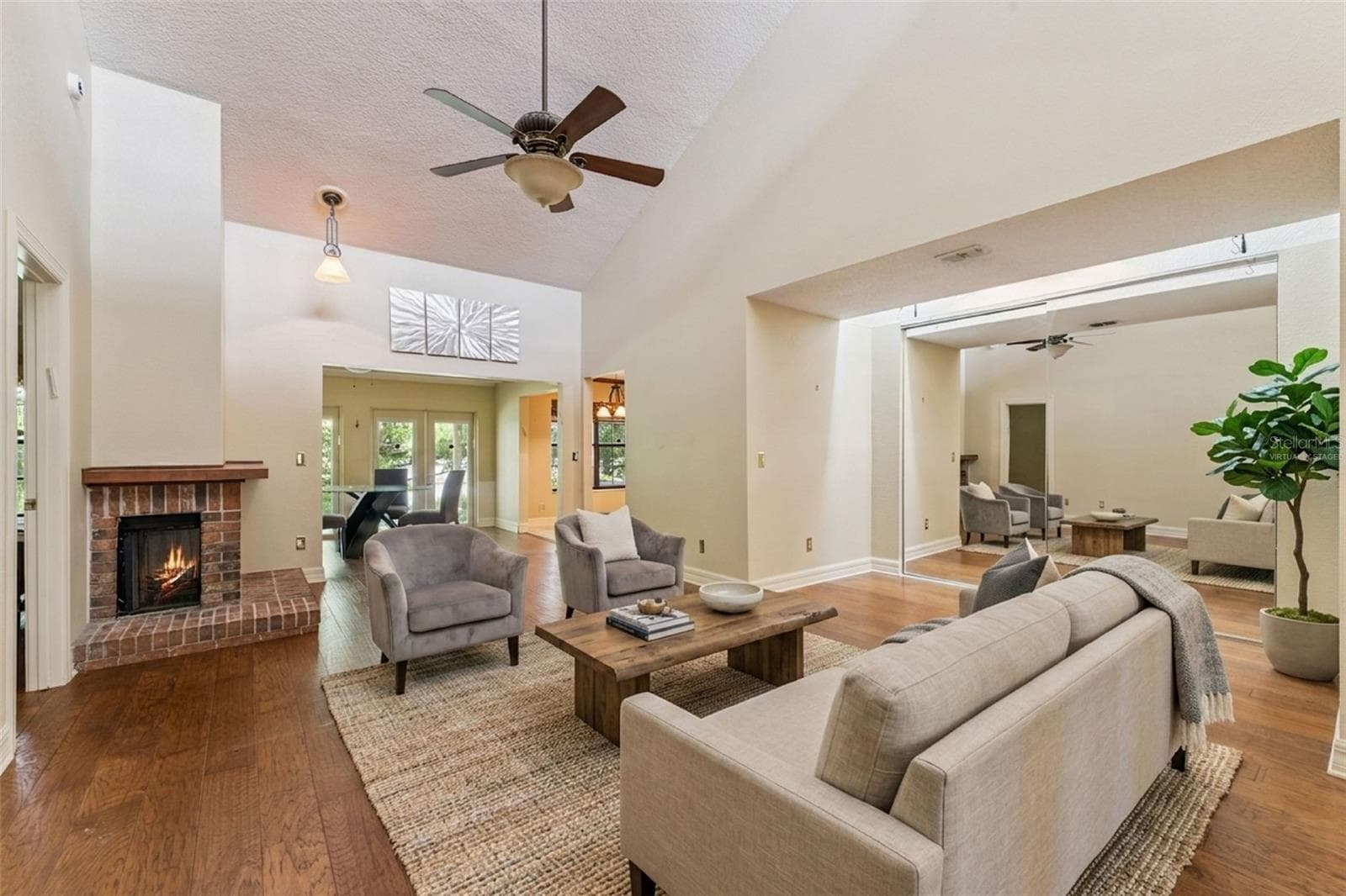 Virtually staged. Family room. - 2362 SIERRA LN, MAITLAND