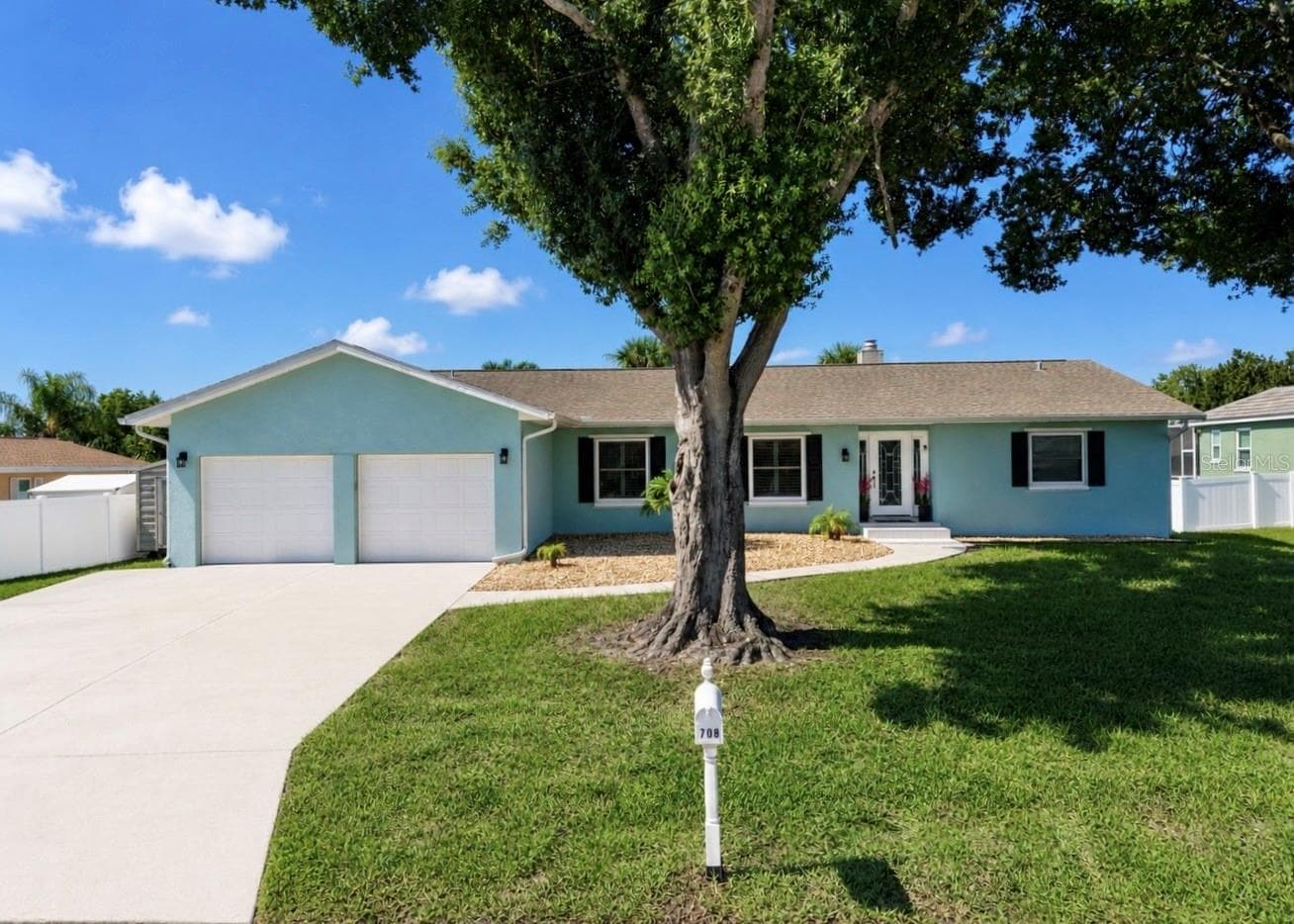 Single Family Residence at 708 SPANISH MAIN DR, APOLLO BEACH, photo 5 of 52