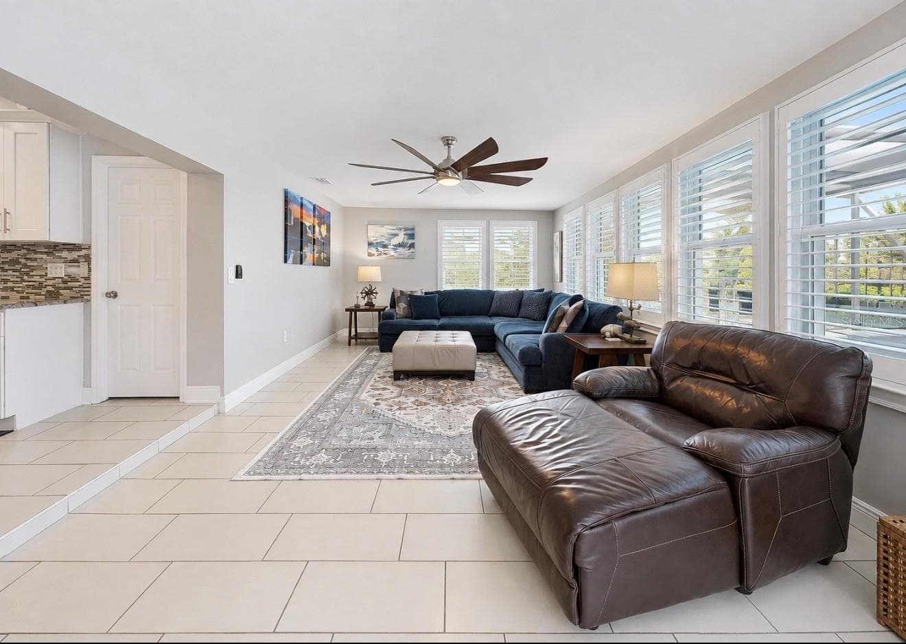 Single Family Residence at 708 SPANISH MAIN DR, APOLLO BEACH, photo 13 of 52