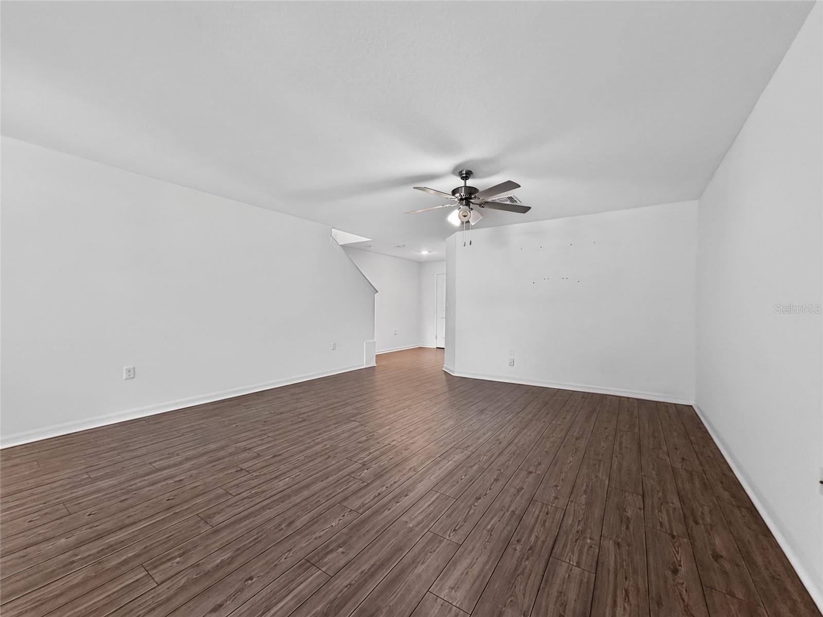 Townhouse at 1552 WYNFORD CIR, TAVARES, photo 11 of 39