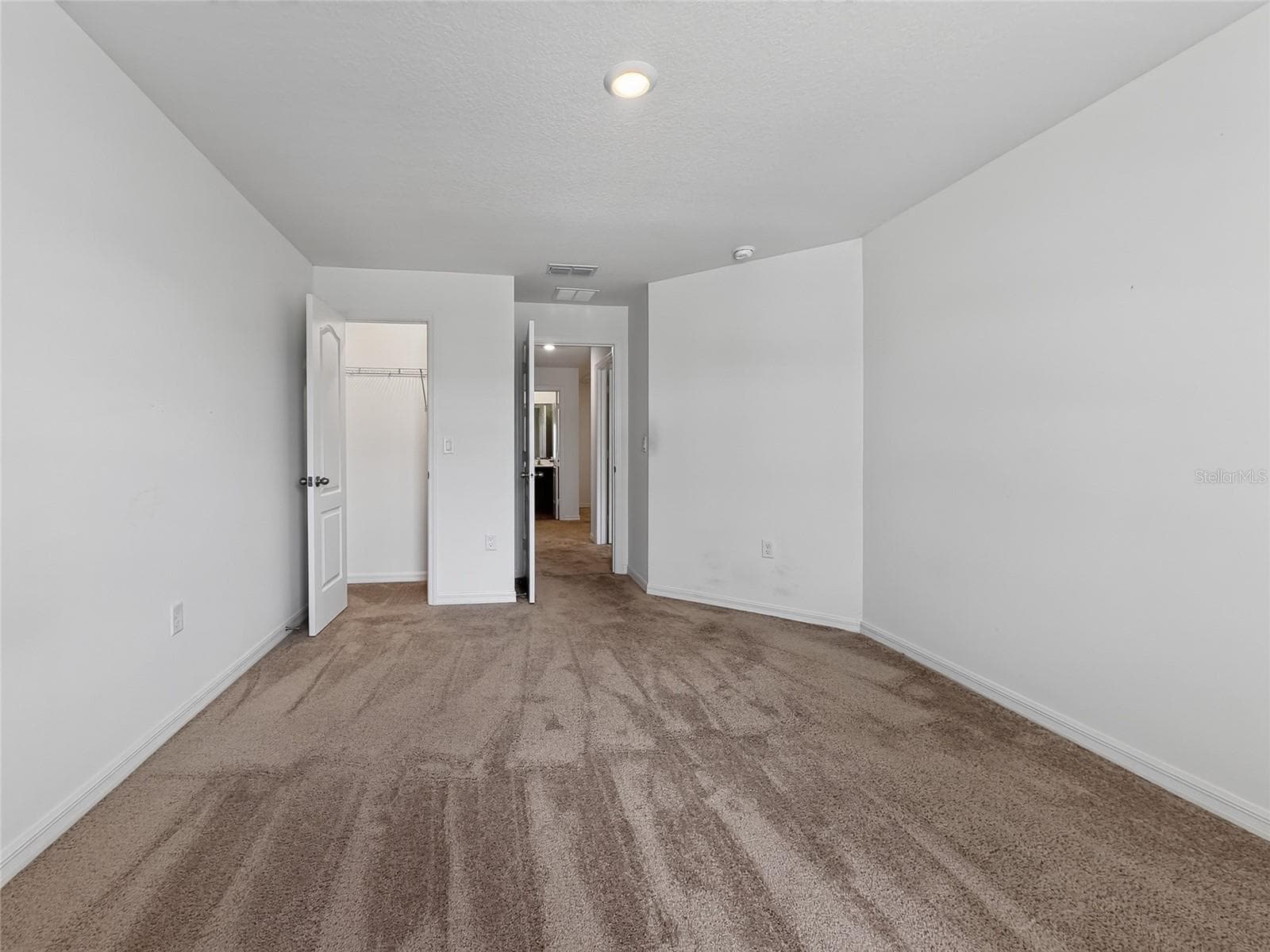 Townhouse at 1552 WYNFORD CIR, TAVARES, photo 21 of 39