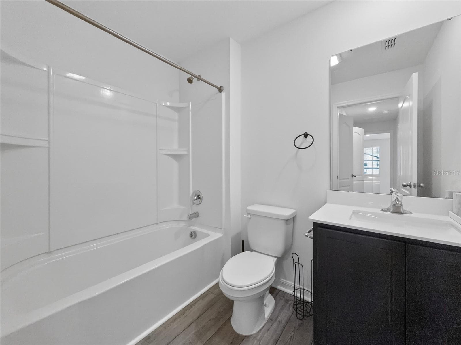 Townhouse at 1552 WYNFORD CIR, TAVARES, photo 24 of 39