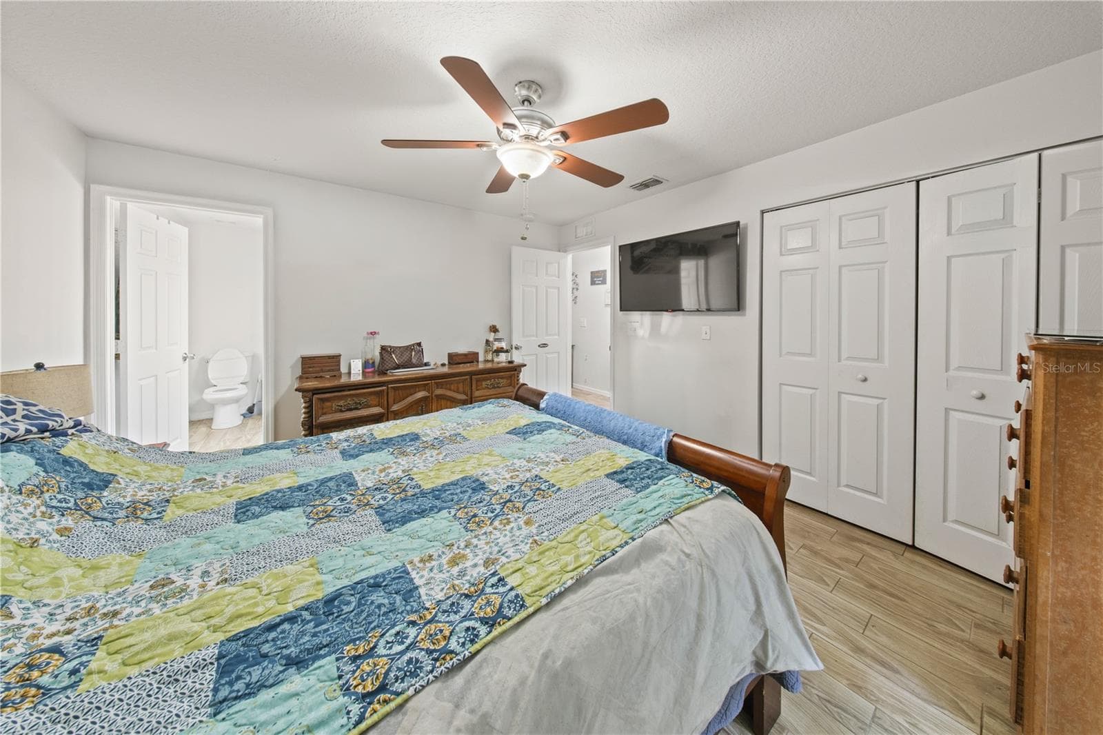 Single Family Residence at 1806 E CURTIS ST, TAMPA, photo 12 of 23