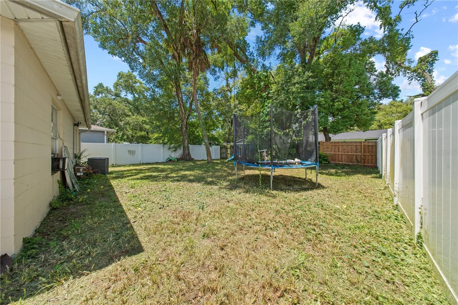Single Family Residence at 1806 E CURTIS ST, TAMPA, photo 18 of 23