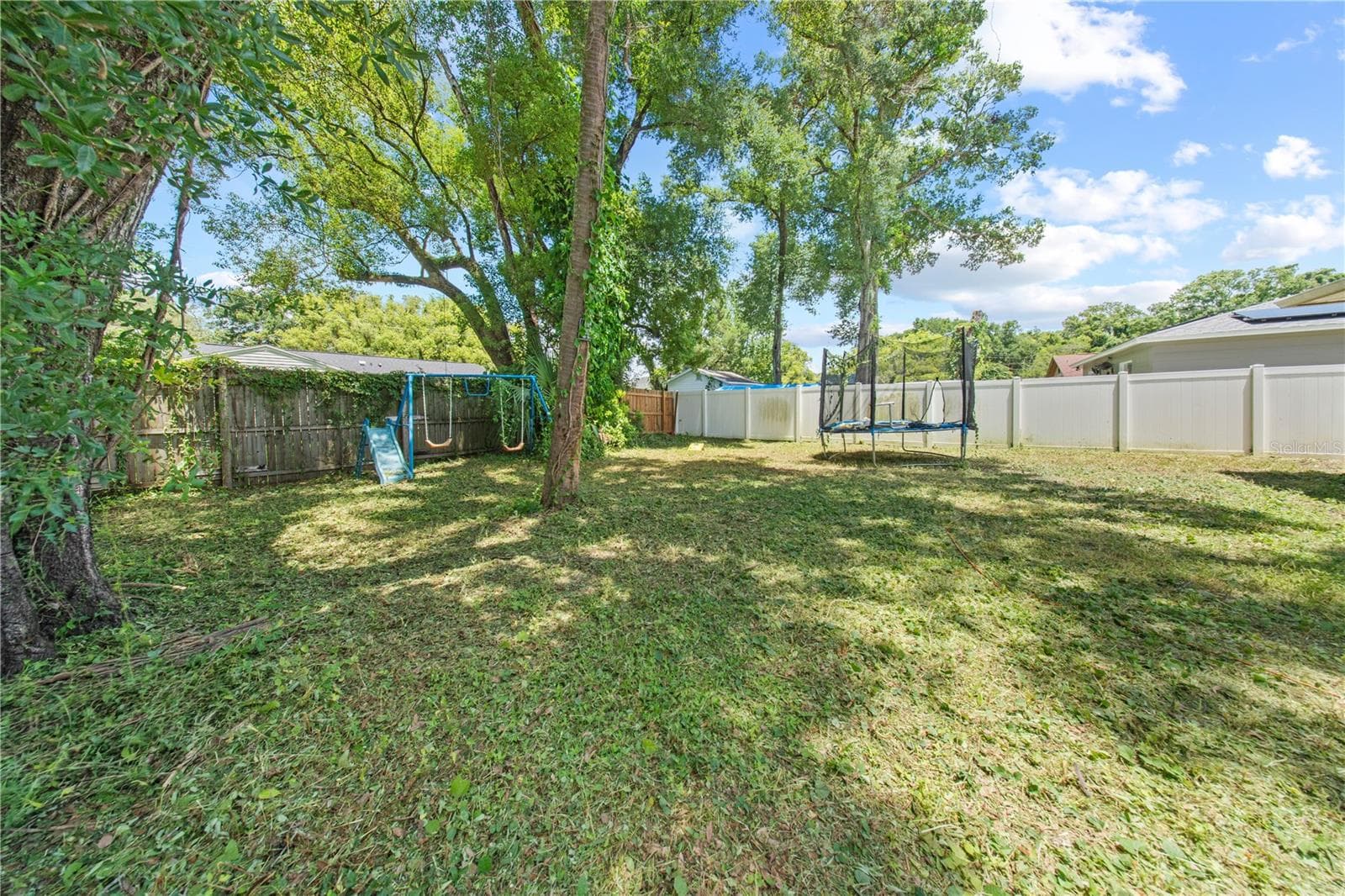 Single Family Residence at 1806 E CURTIS ST, TAMPA, photo 20 of 23