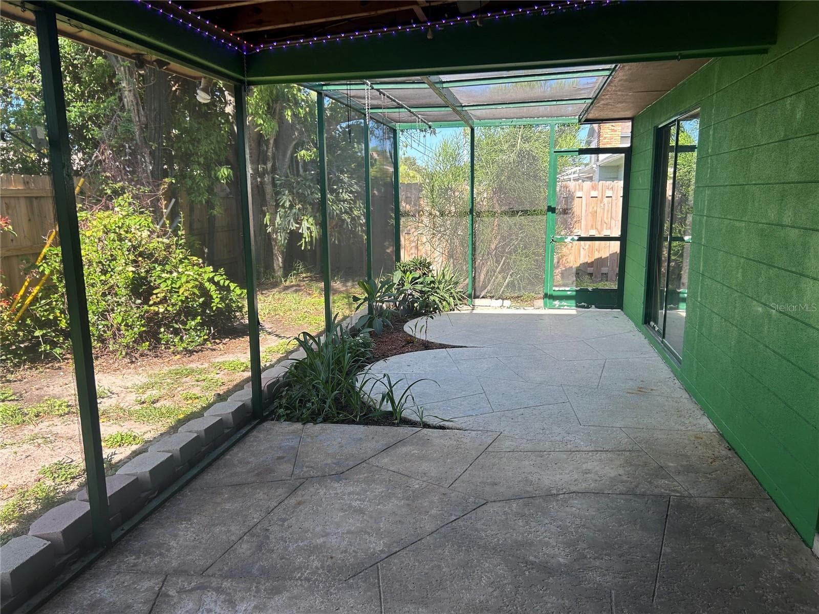 Single Family Residence at 13406 BELLEWOOD AVE, SEMINOLE, photo 17 of 19