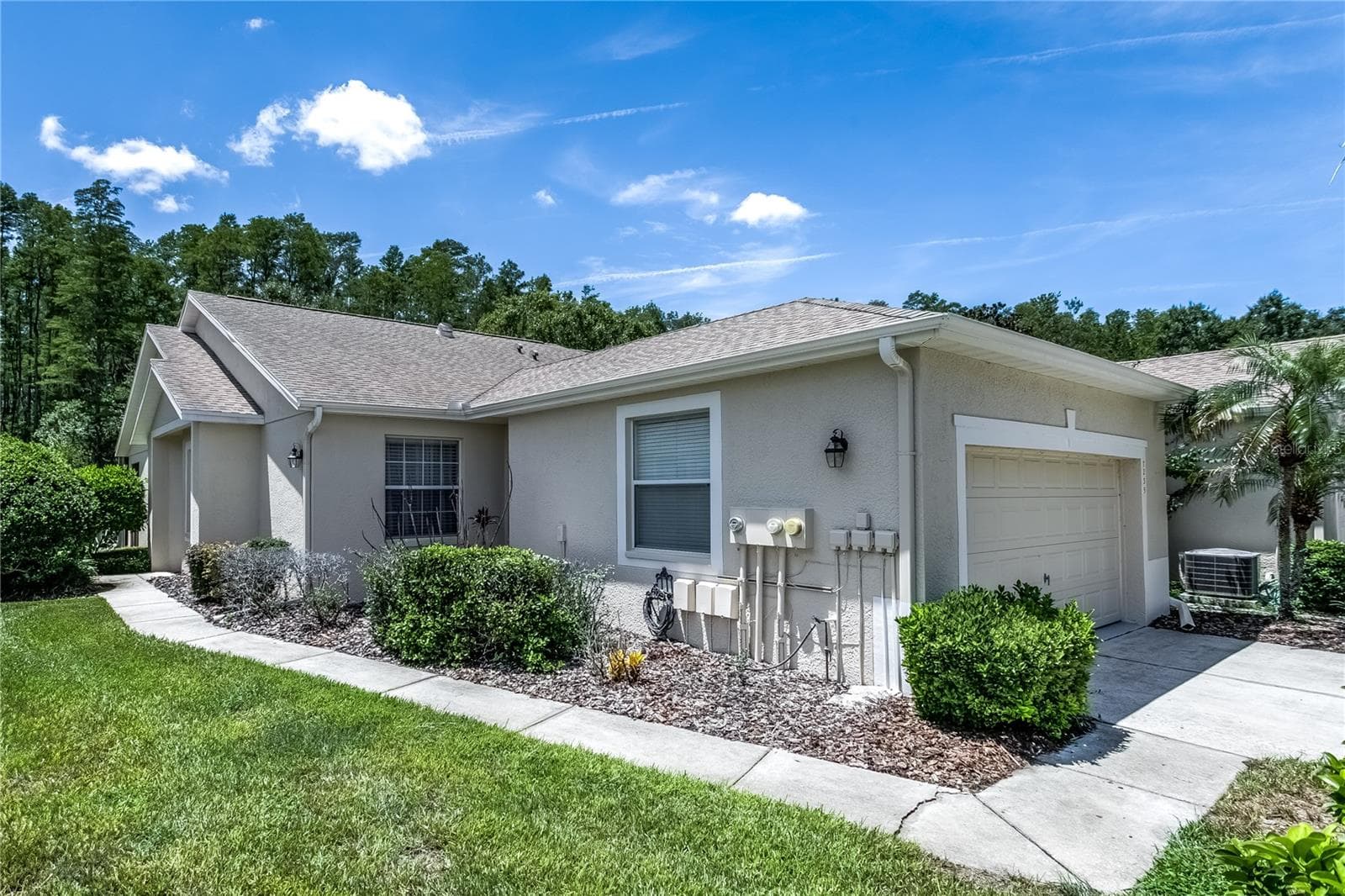 7235 CLEOPATRA DR