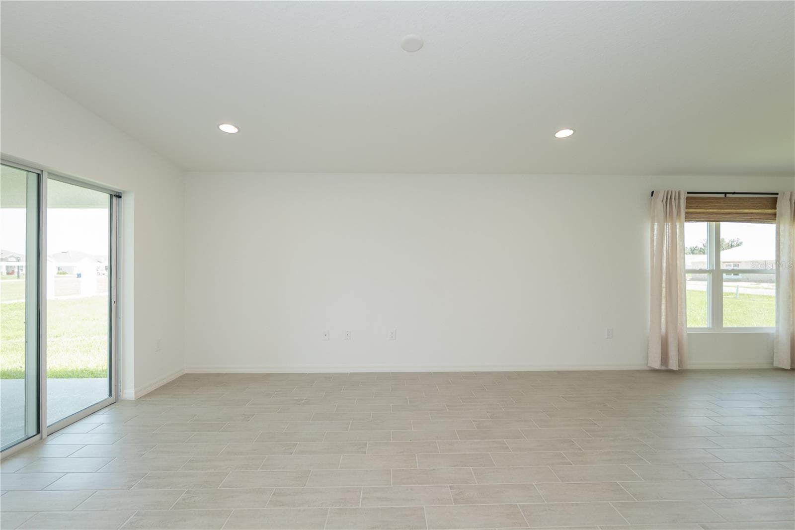 Single Family Residence at 3512 ELLIOTT PL, BARTOW, photo 5 of 26