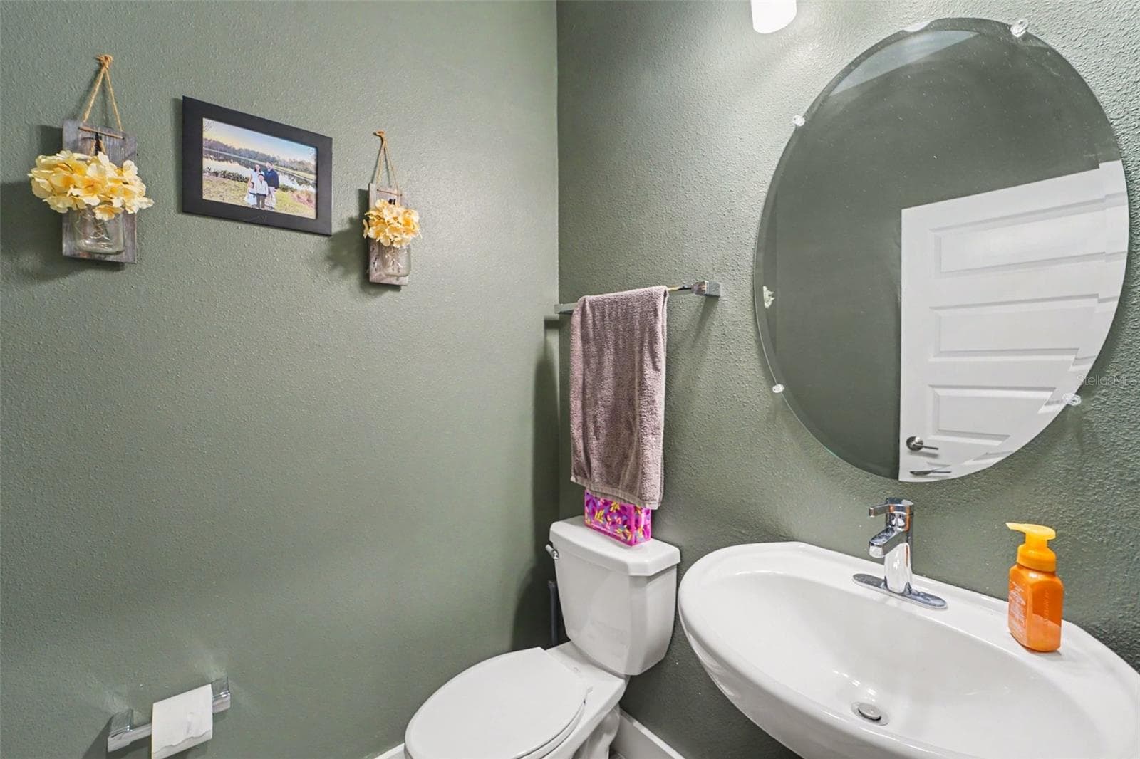 Single Family Residence at 17989 FRAME BND, LAND O LAKES, photo 22 of 55