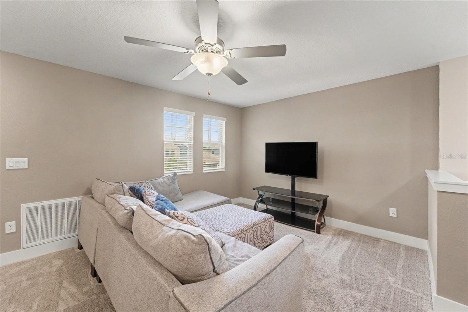 Single Family Residence at 17989 FRAME BND, LAND O LAKES, photo 25 of 55