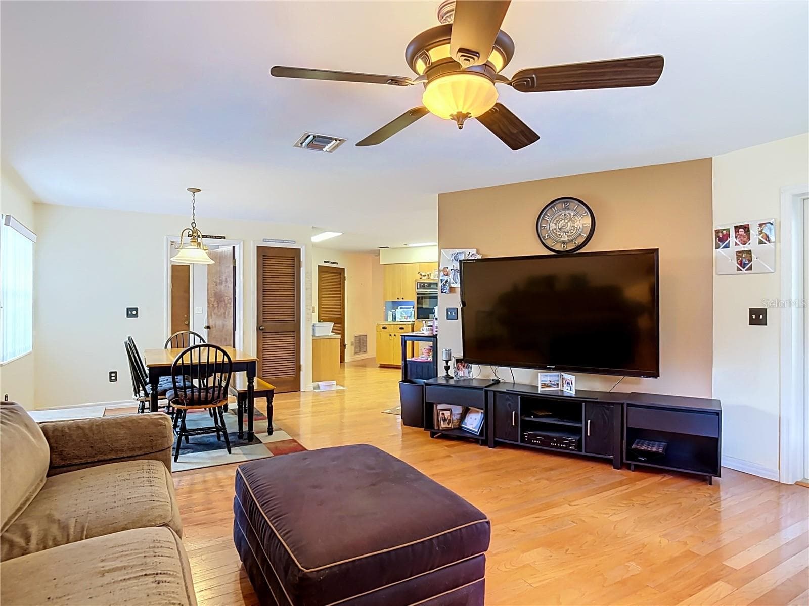 living room - 2269 COUNTRY CLUB DR, DELAND