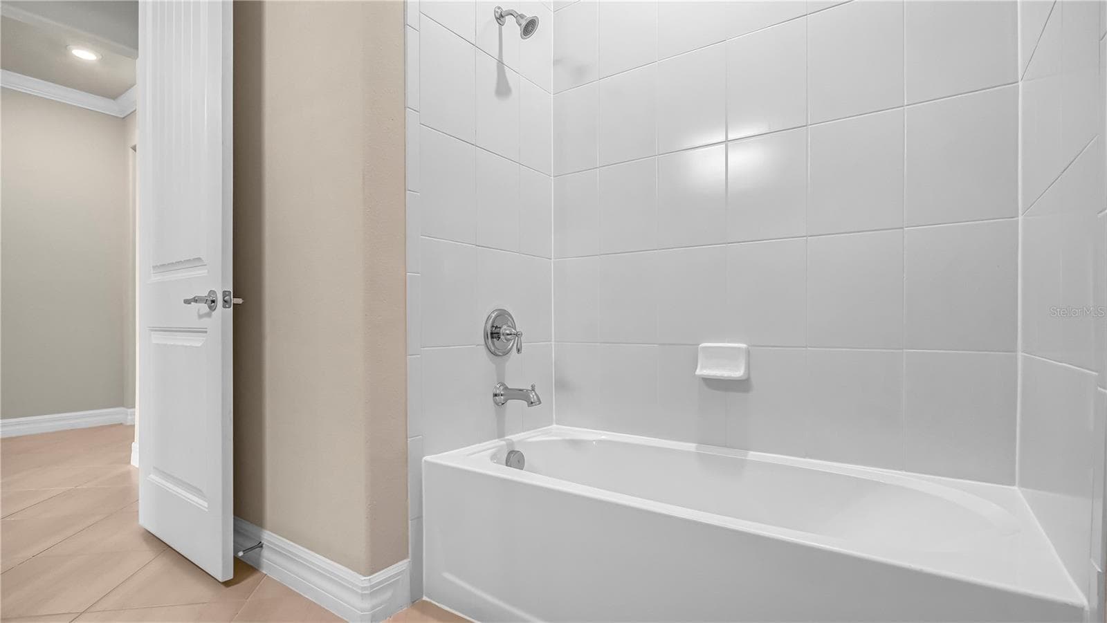 Single Family Residence at 9212 HANGING VINE CT, ORLANDO, photo 27 of 44