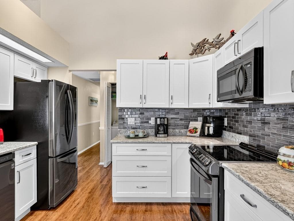 Single Family Residence at 4322 EDENROSE WAY #86, SARASOTA, photo 19 of 122