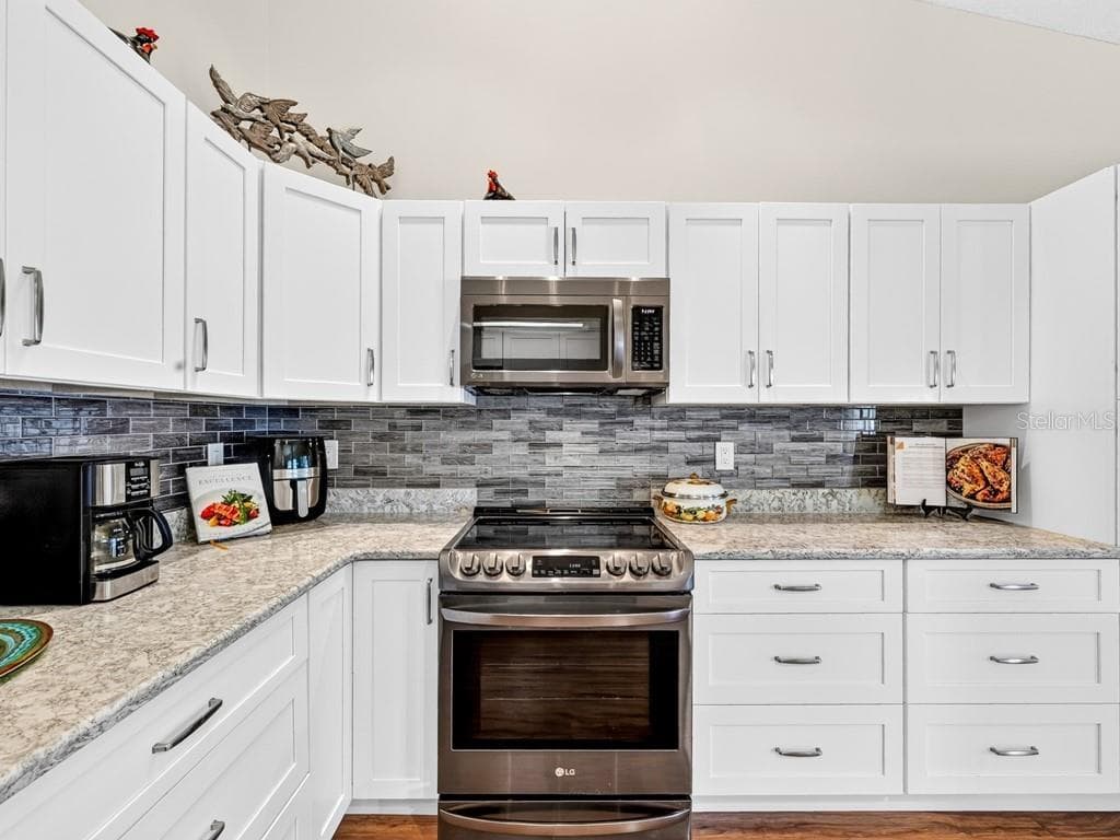 Single Family Residence at 4322 EDENROSE WAY #86, SARASOTA, photo 23 of 122