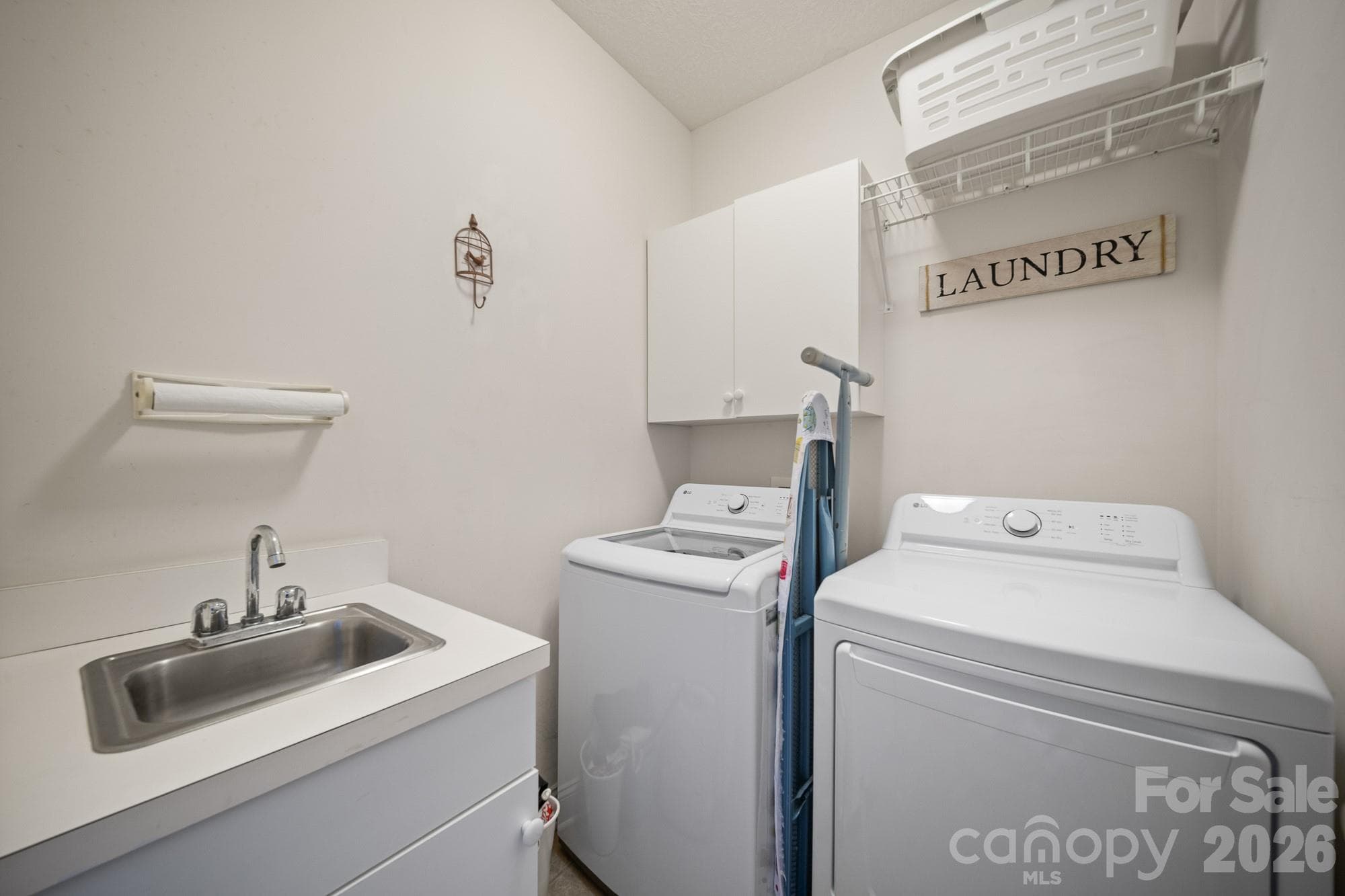 Main Level Laundry - 210 Clear Vista Circle, Asheville