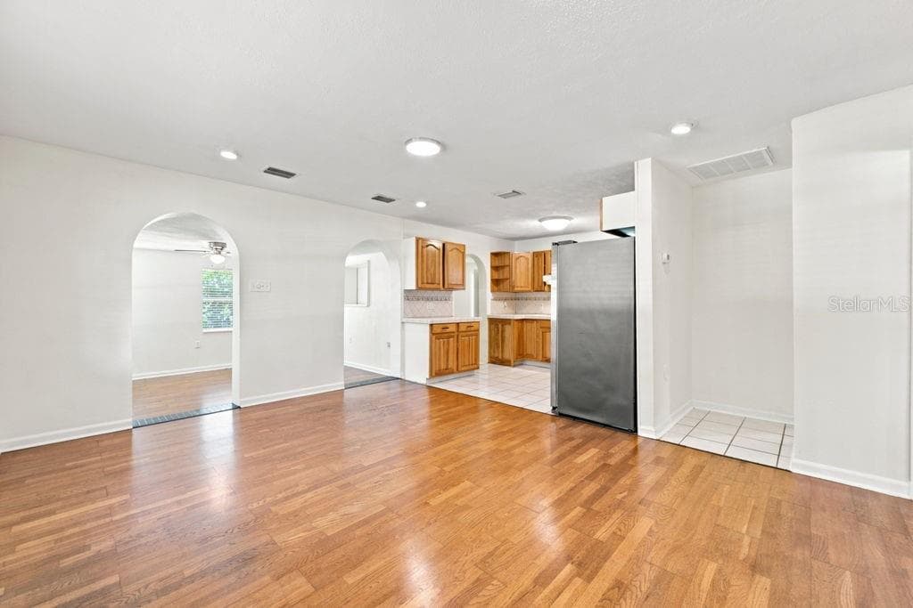 Living Room - 7810 CHAPEL AVE, PORT RICHEY