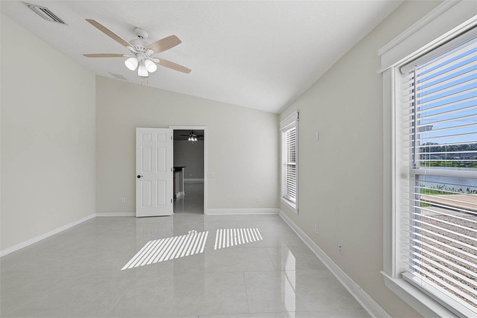 Single Family Residence at 6505 CLAIR NEST CT, APOLLO BEACH, photo 24 of 48
