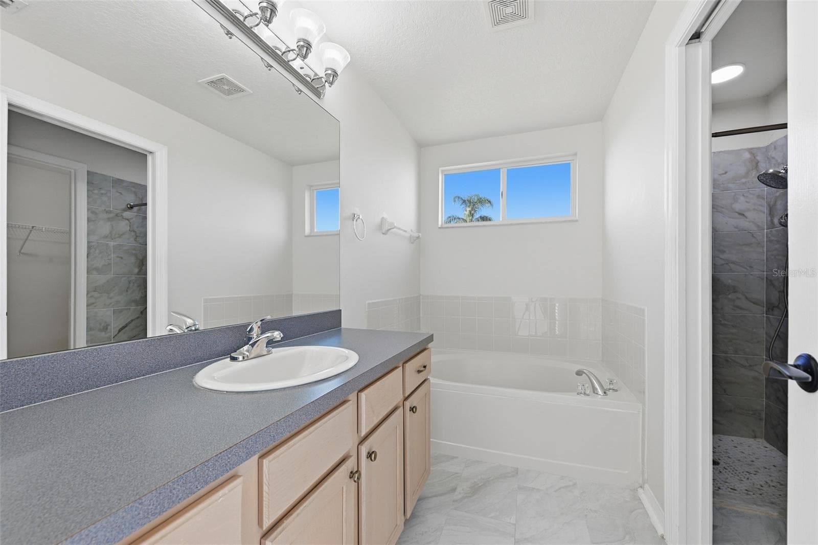 Single Family Residence at 6505 CLAIR NEST CT, APOLLO BEACH, photo 36 of 48