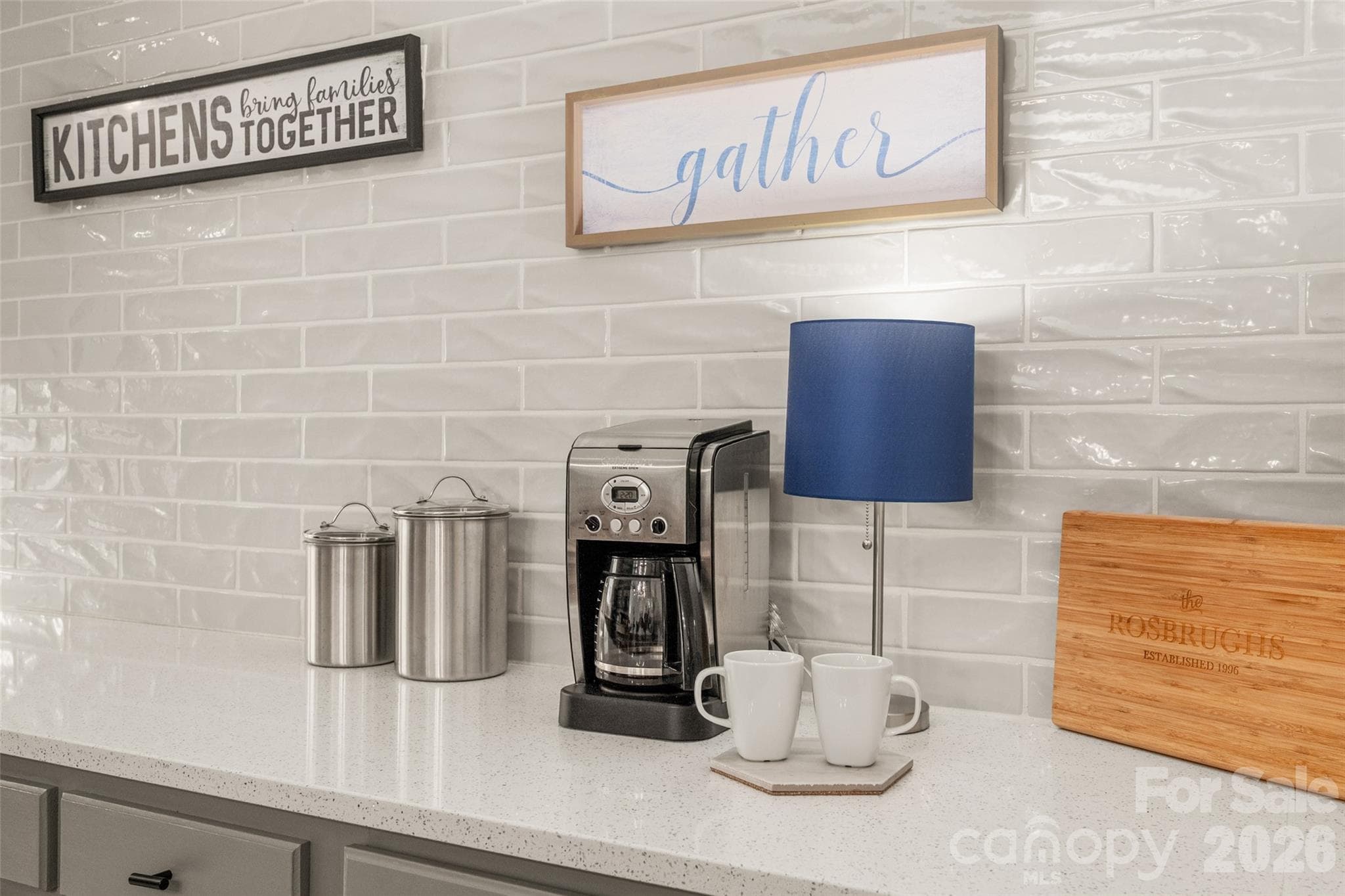 coffee bar - 3209 Monte Drive, Monroe