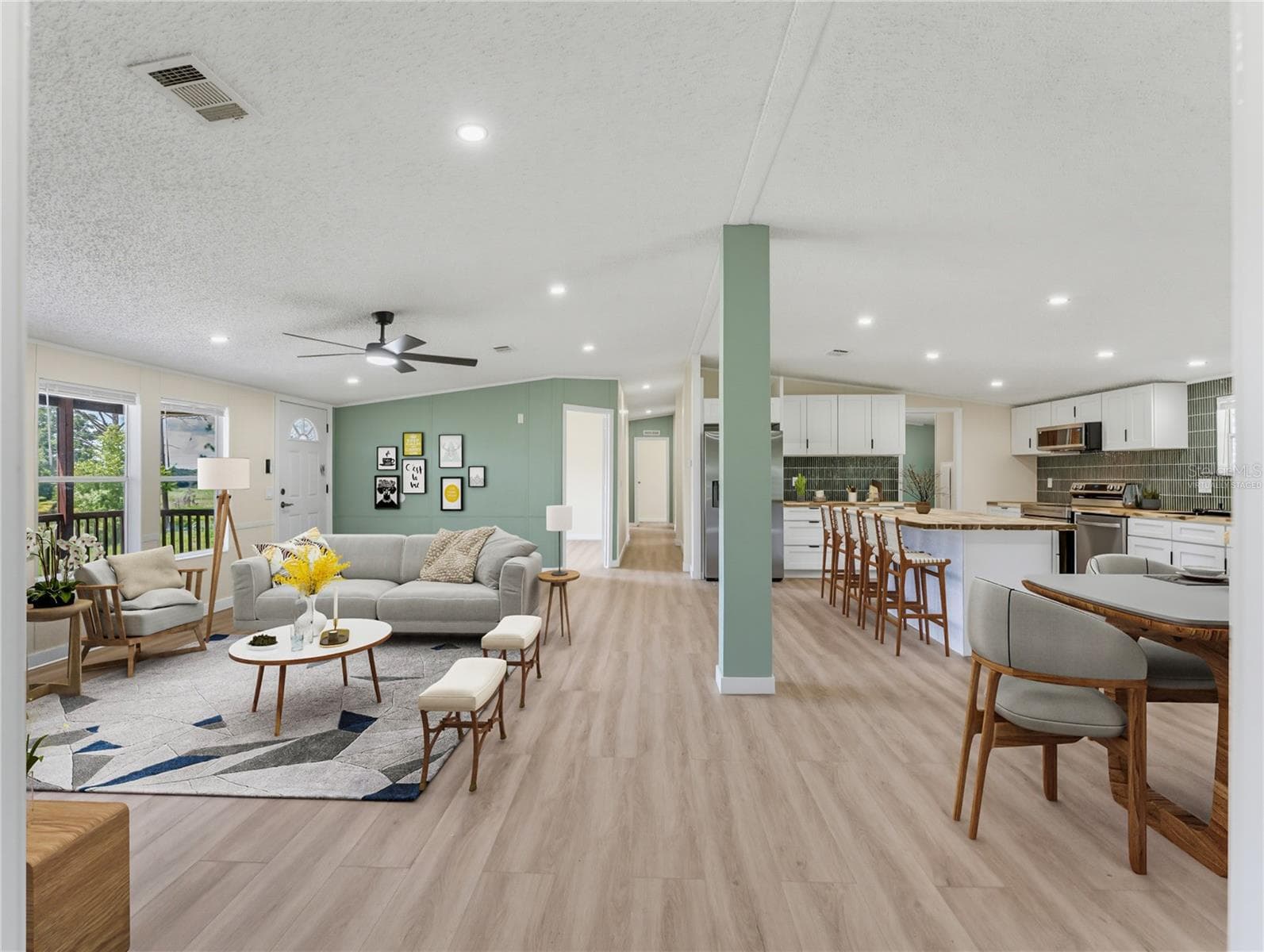 Virtually staged - 11106 FERNWAY LN, DADE CITY
