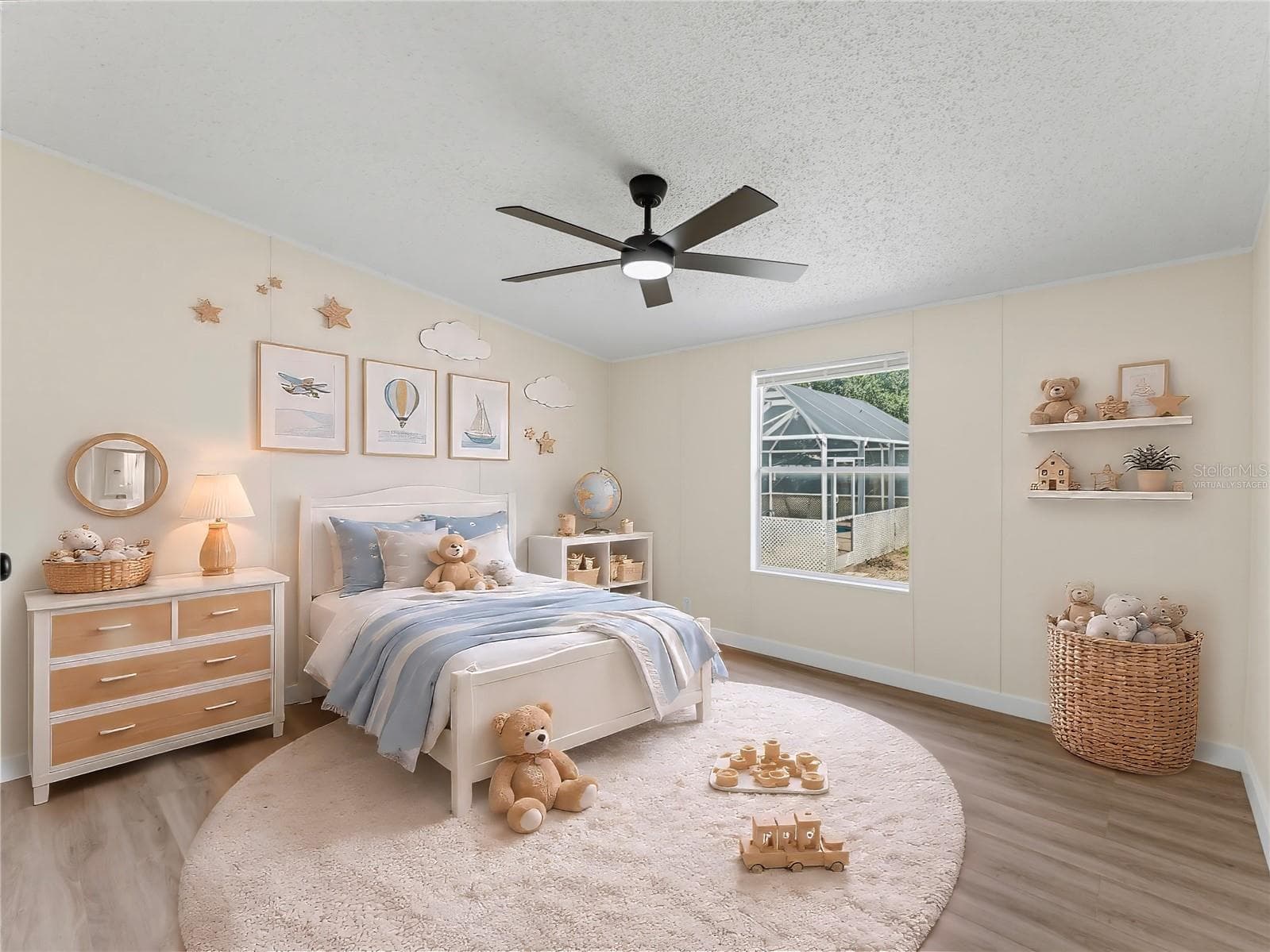 Virtually staged - 11106 FERNWAY LN, DADE CITY