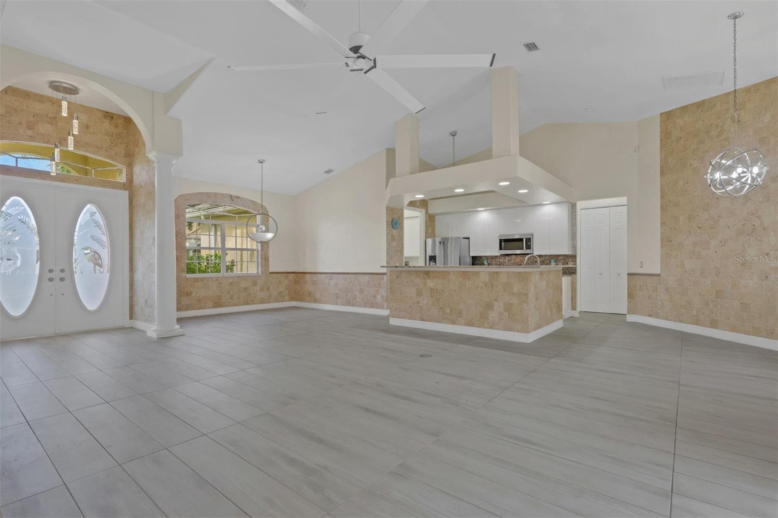 Open Concept living - 8596 SOUTHWIND BAY CIR, FORT MYERS
