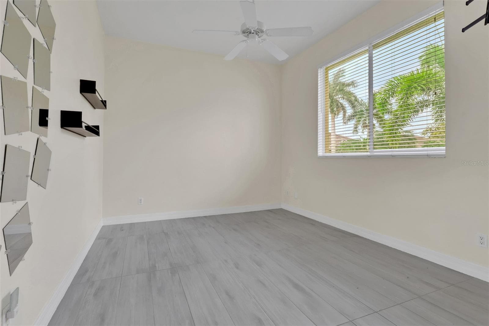 Guest Bedroom - 8596 SOUTHWIND BAY CIR, FORT MYERS