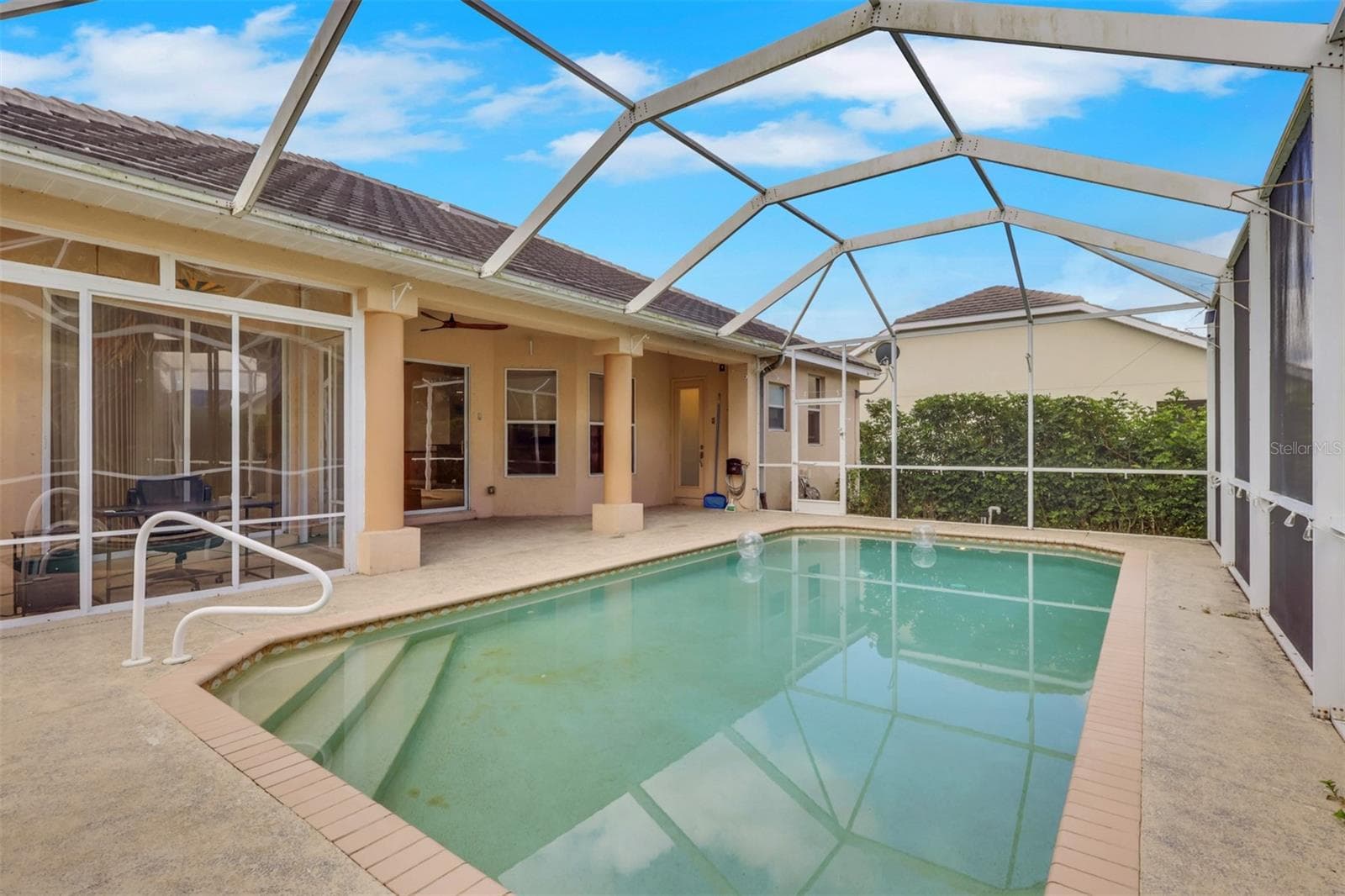 Private Pool - 8596 SOUTHWIND BAY CIR, FORT MYERS