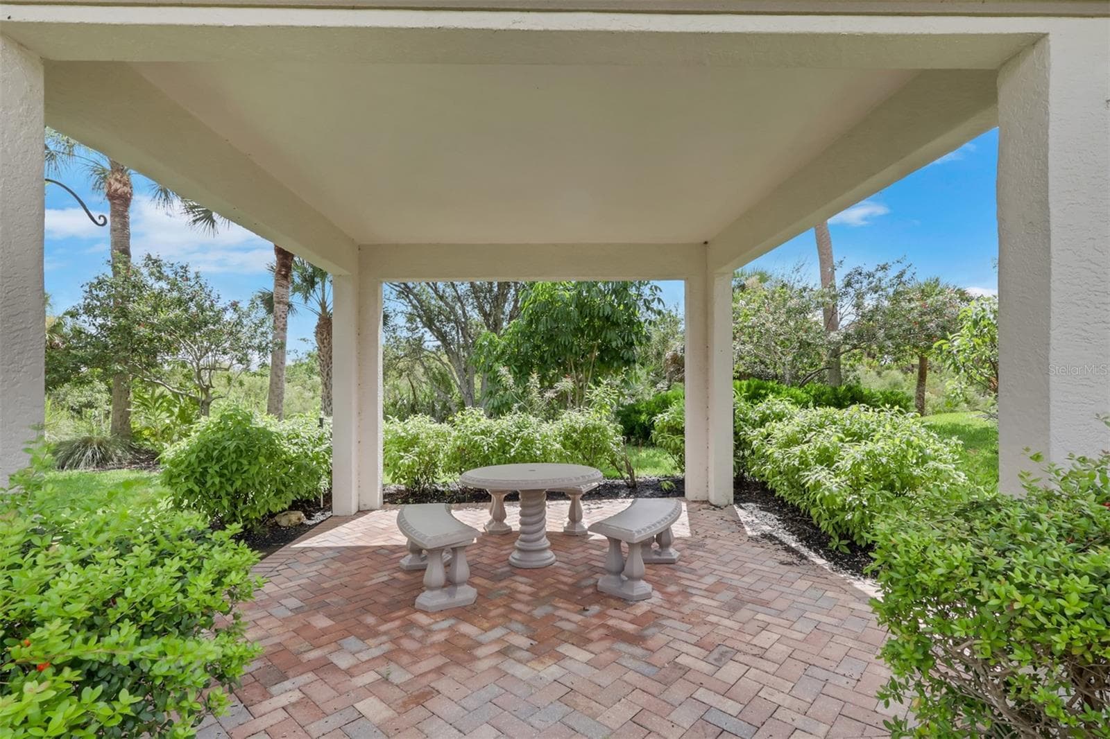 Picnic area on the preserve - 8596 SOUTHWIND BAY CIR, FORT MYERS