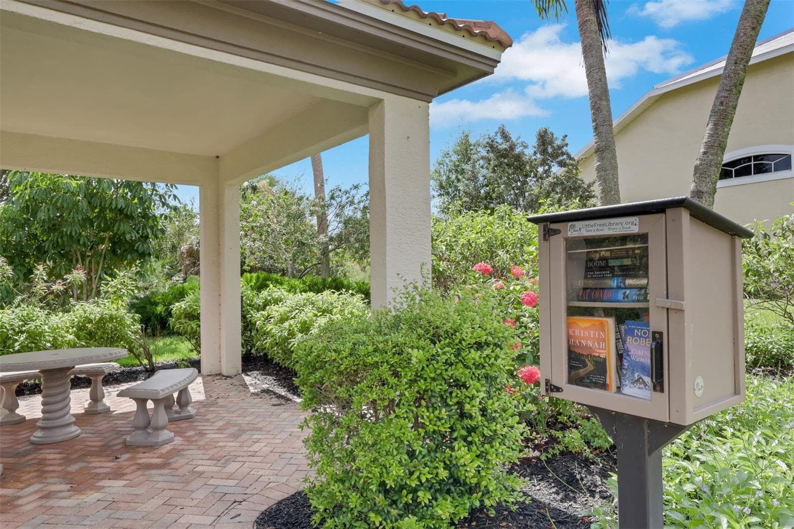 Take one/Leave one Library Station - 8596 SOUTHWIND BAY CIR, FORT MYERS