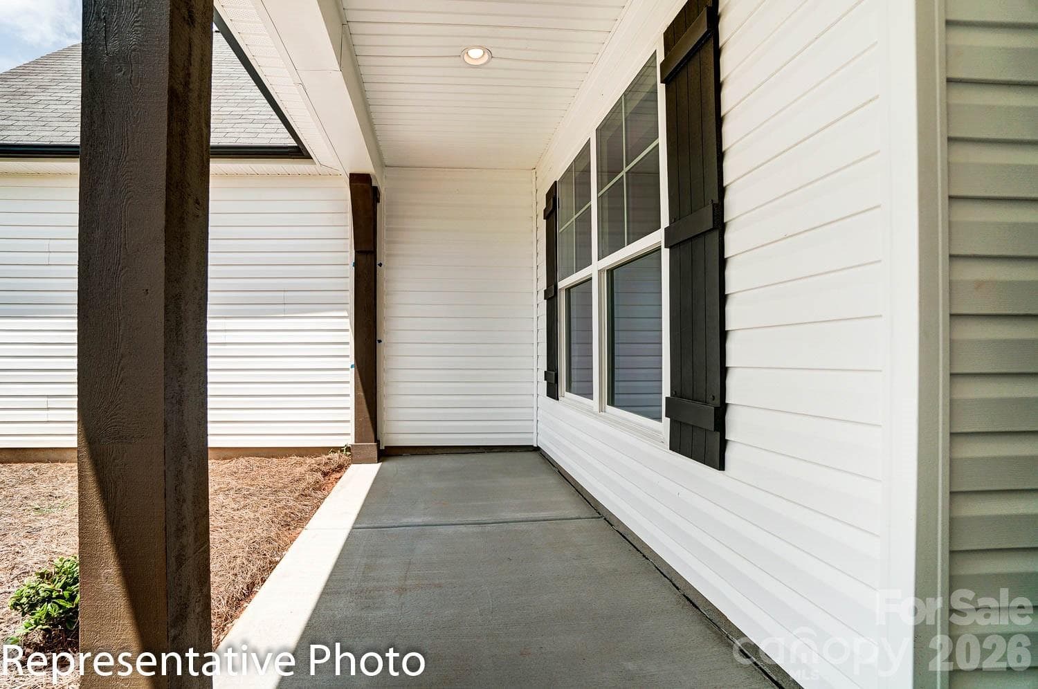 Single Family Residence at 5219 Devonshire Road, Denver, photo 5 of 28