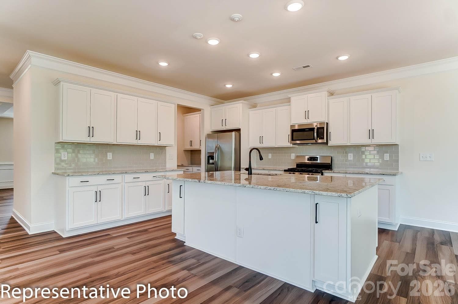 Single Family Residence at 5219 Devonshire Road, Denver, photo 11 of 28
