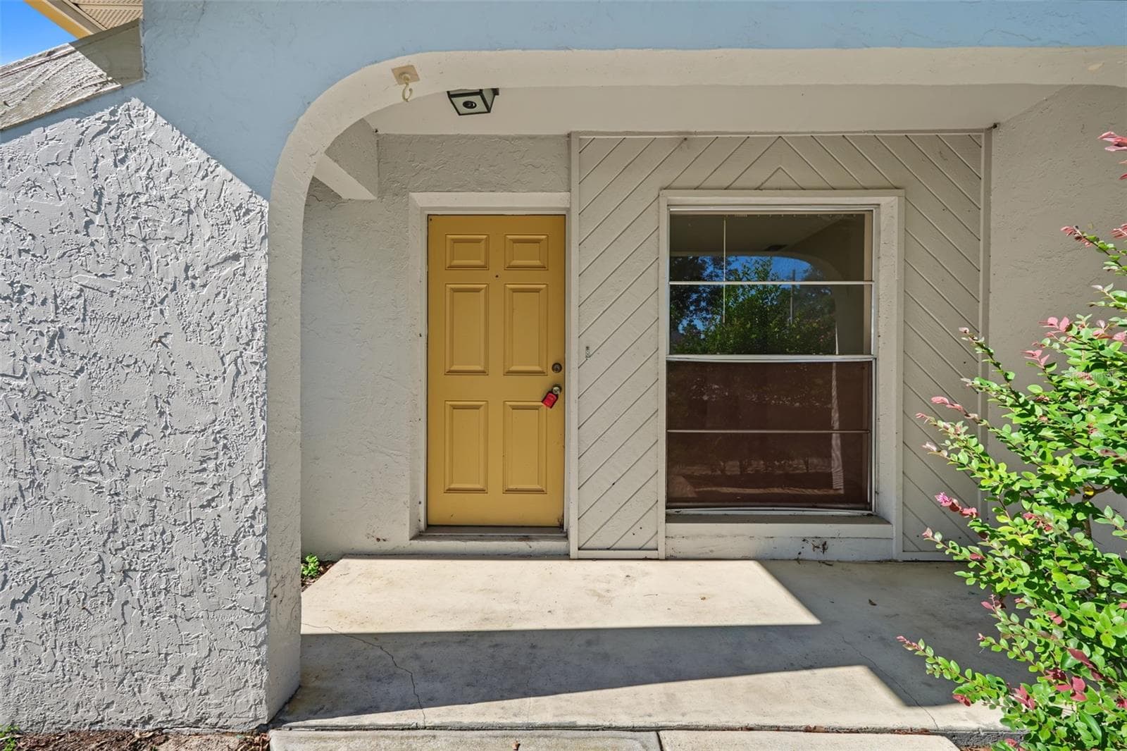 Single Family Residence at 10394 UPTON ST, SPRING HILL, photo 6 of 32