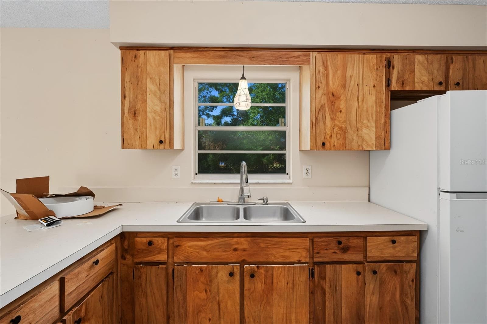 Single Family Residence at 10394 UPTON ST, SPRING HILL, photo 17 of 32