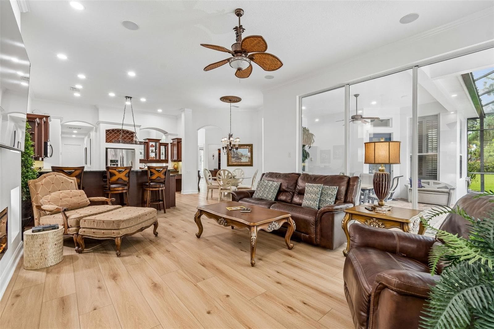 Single Family Residence at 21105 LAKE VIENNA DR, LAND O LAKES, photo 30 of 100