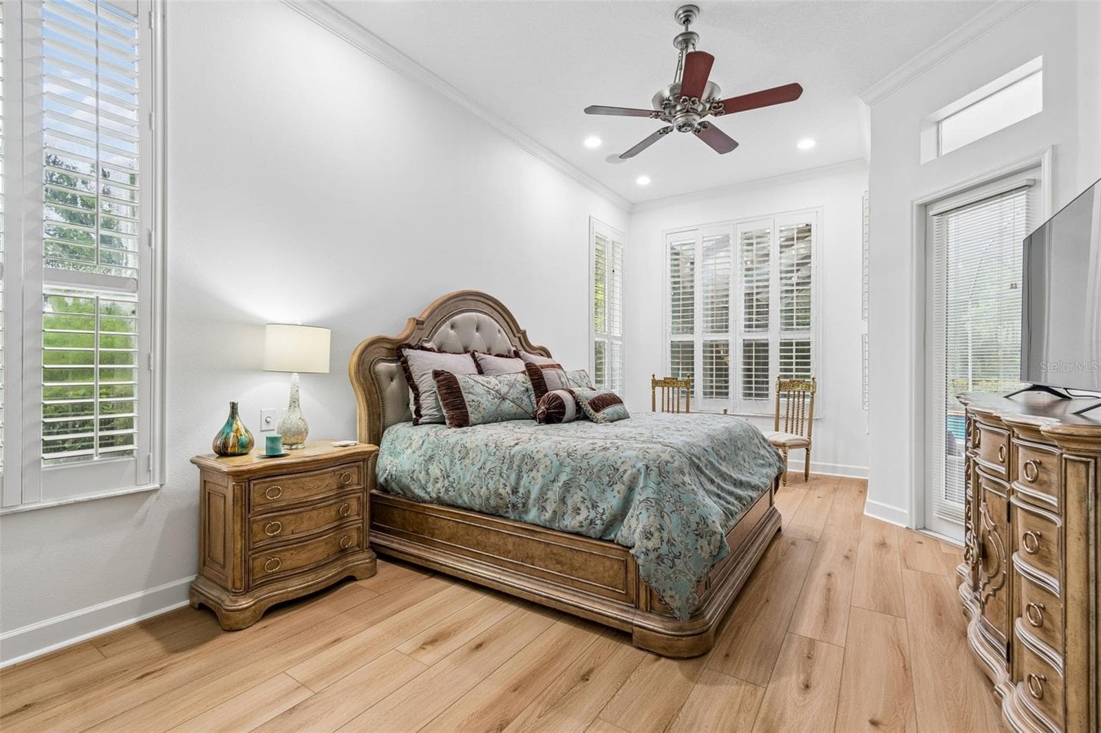 Single Family Residence at 21105 LAKE VIENNA DR, LAND O LAKES, photo 34 of 100