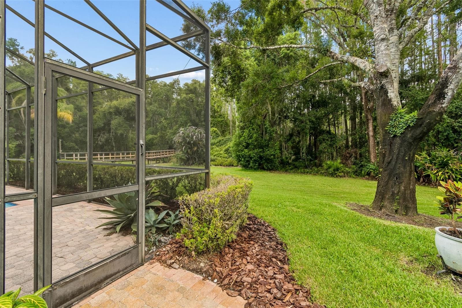 Single Family Residence at 21105 LAKE VIENNA DR, LAND O LAKES, photo 77 of 100