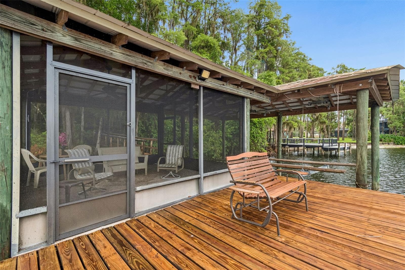 Single Family Residence at 21105 LAKE VIENNA DR, LAND O LAKES, photo 90 of 100