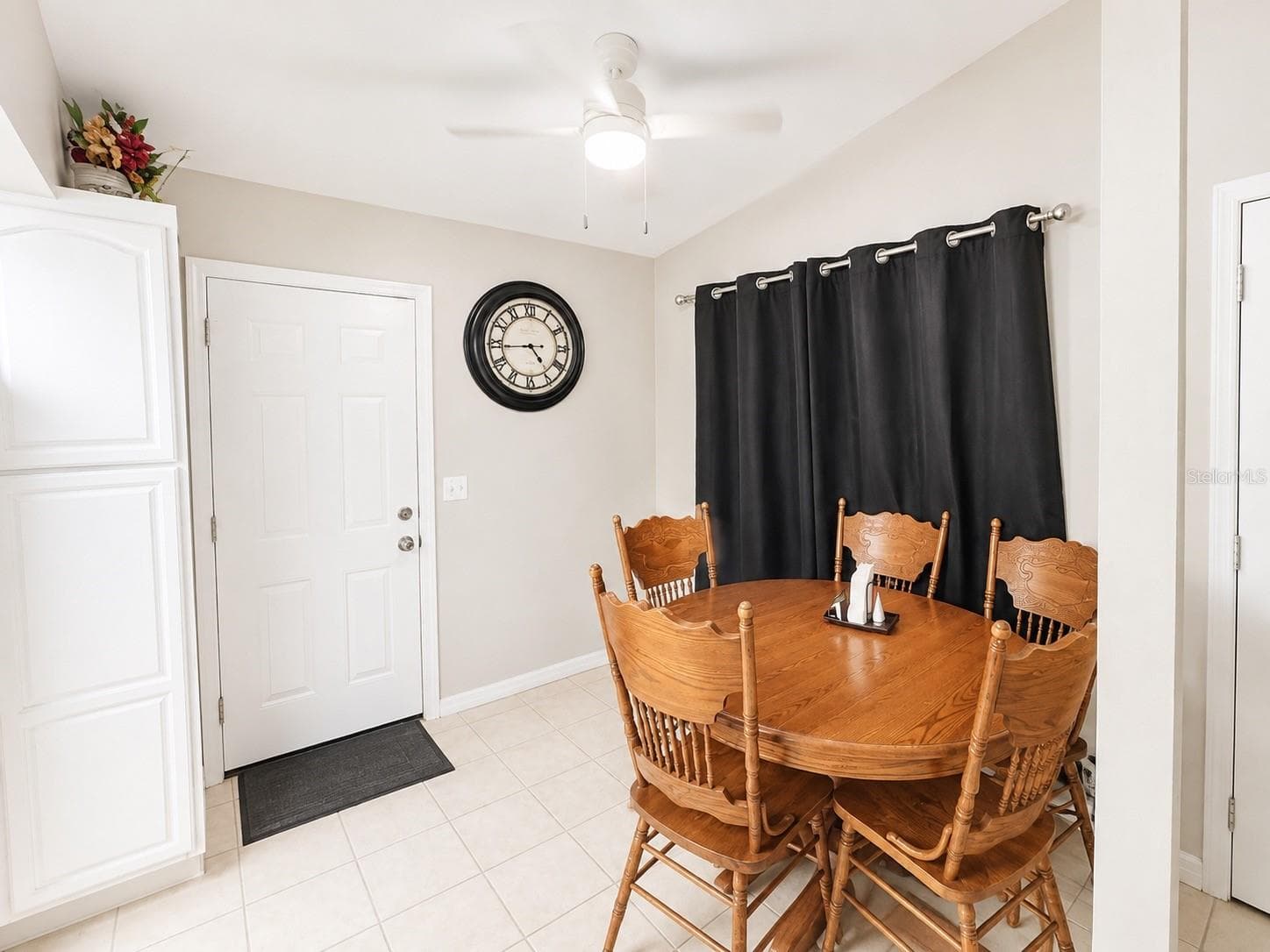 Single Family Residence at 35 ALMOND RD, OCALA, photo 4 of 13