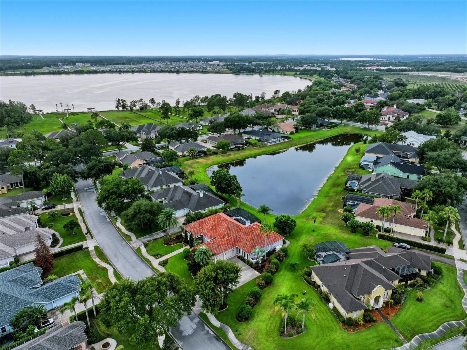 Single Family Residence at 1059 CEASARS CT, MOUNT DORA, photo 10 of 72