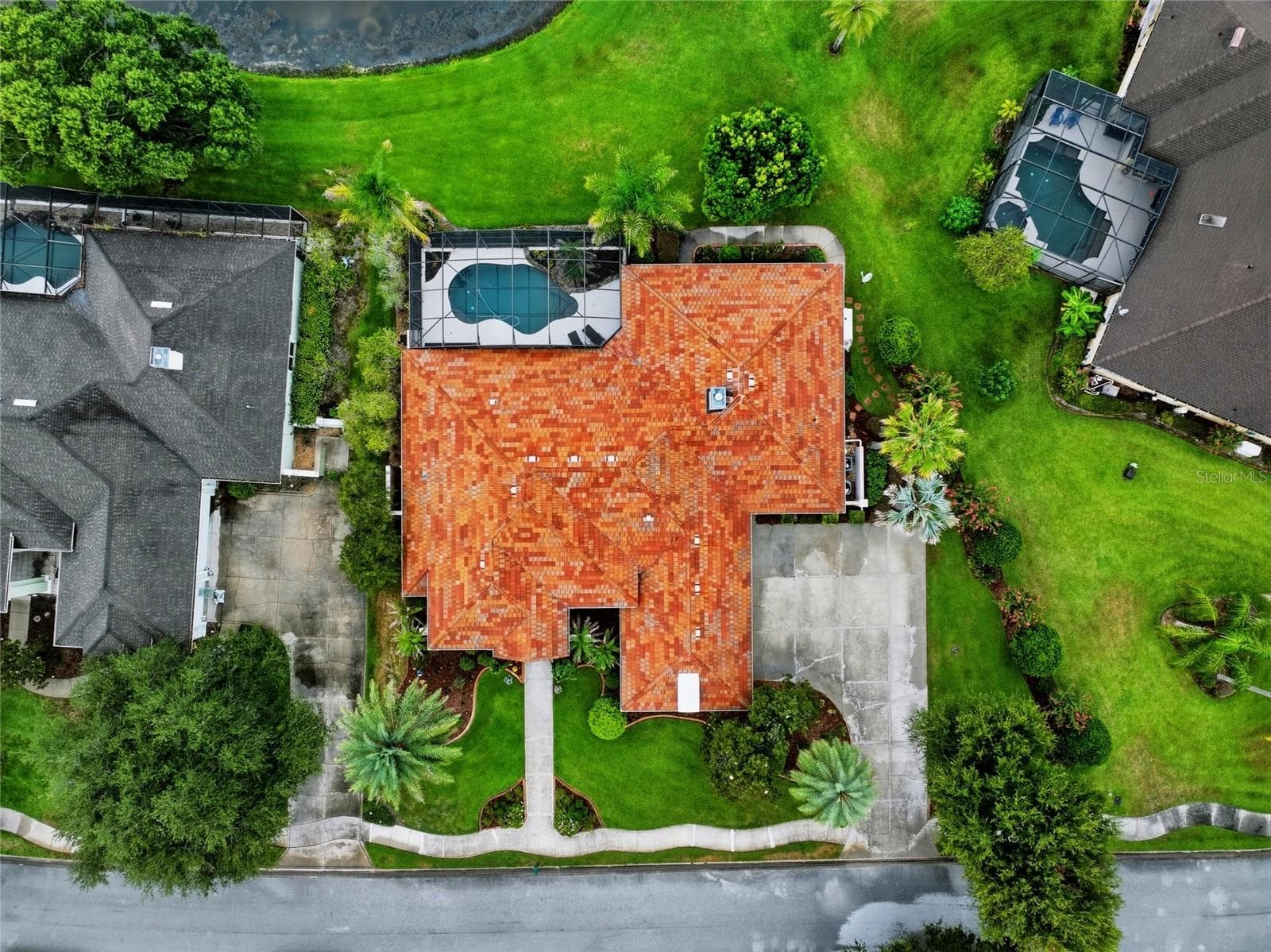 Single Family Residence at 1059 CEASARS CT, MOUNT DORA, photo 63 of 72