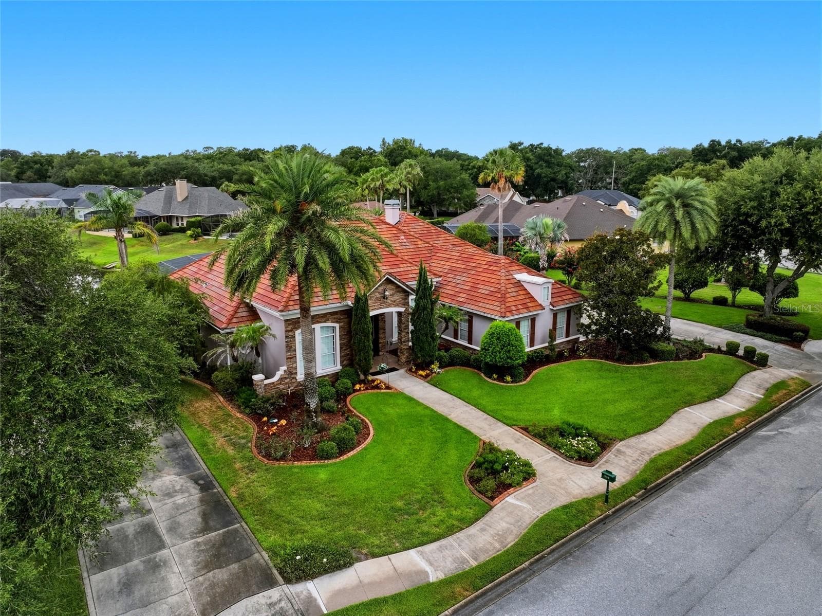 Single Family Residence at 1059 CEASARS CT, MOUNT DORA, photo 71 of 72