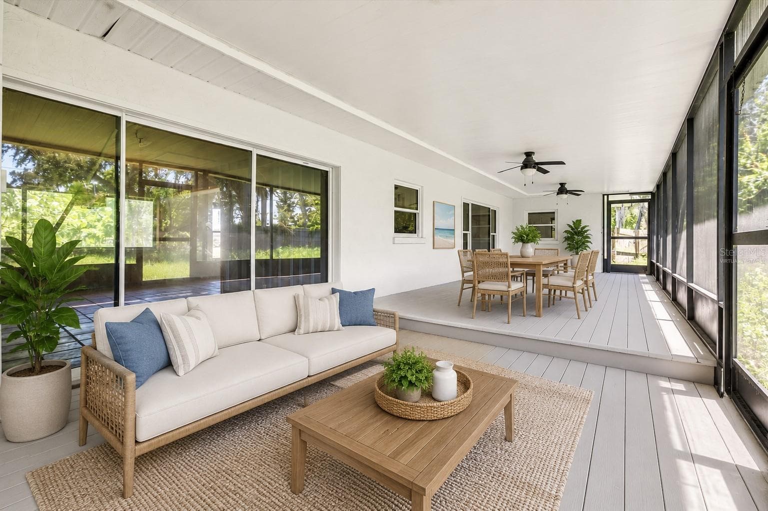 VIRTUALLY STAGED - 807 LUCILLE AVE, NOKOMIS