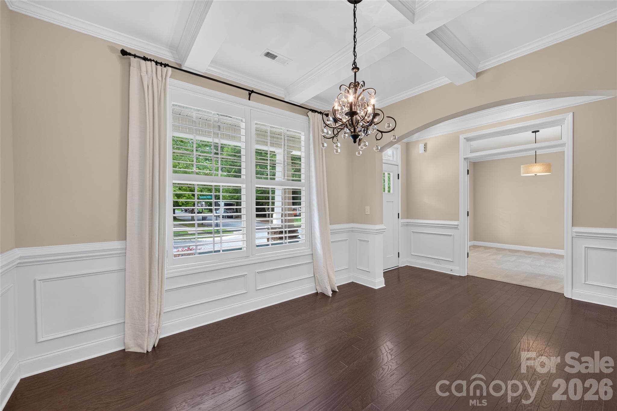 Single Family Residence at 6403 Torrence Trace Drive, Huntersville, photo 7 of 42