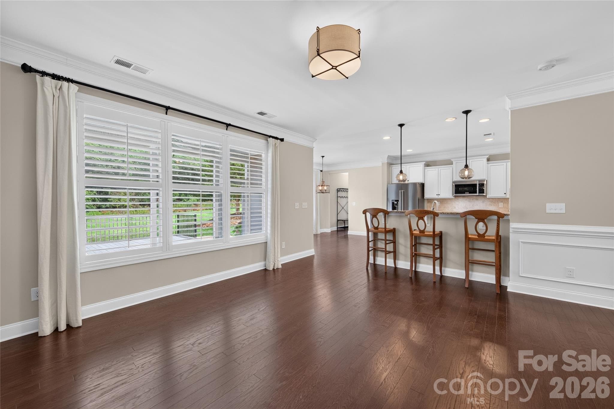 Single Family Residence at 6403 Torrence Trace Drive, Huntersville, photo 12 of 42